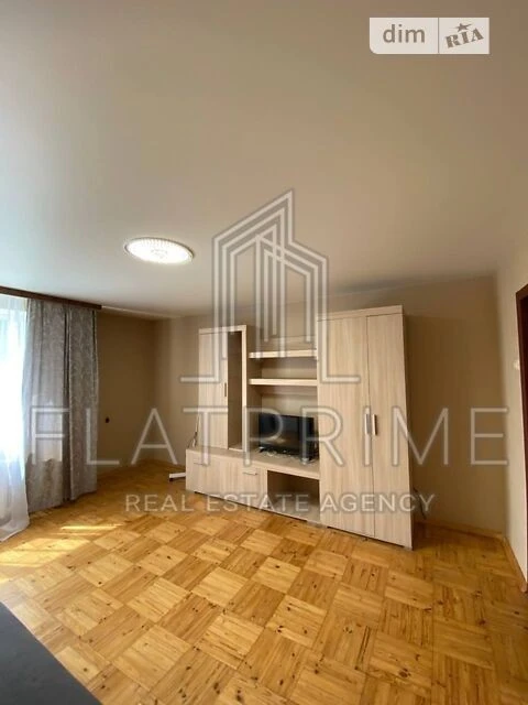 Sale of 3-room apartment 71 sq. m on Antonovycha St. 103A • ID 345
