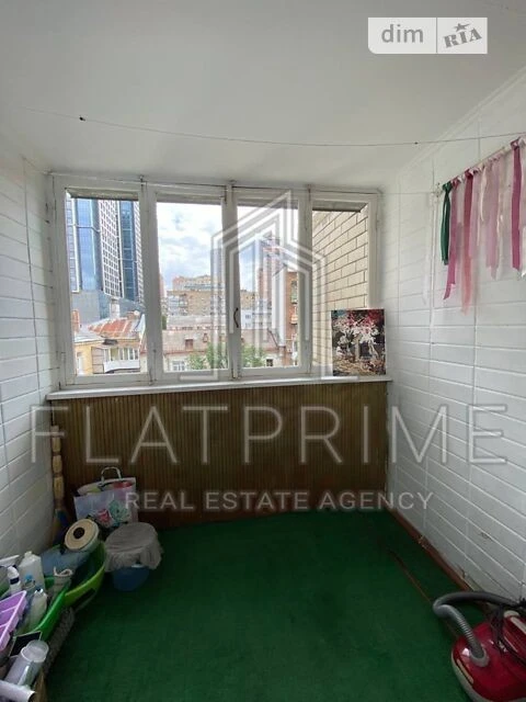 Sale of 3-room apartment 71 sq. m on Antonovycha St. 103A • ID 345