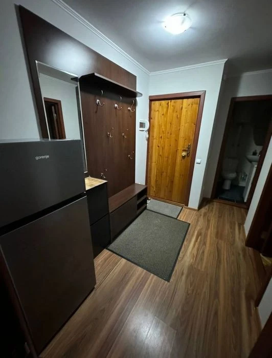 Продаю або обміняю 2 кім в тихому місті