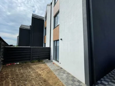 Двухэтажная квартира \ таунхаус 72м² |  ул. Блок | Ваучер\