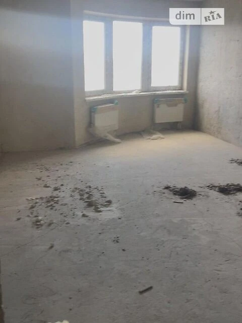 Продаж 2к квартири 95 кв. м на вул. Чорних Запорожців 26А •