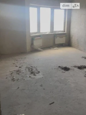 Продаж 2к квартири 95 кв. м на вул. Чорних Запорожців 26А •