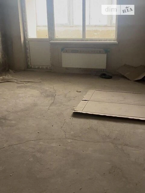 Продаж 2к квартири 95 кв. м на вул. Чорних Запорожців 26А •