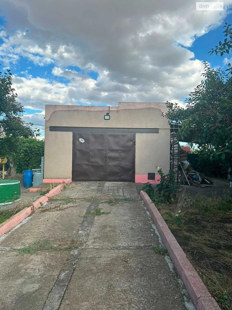 Продаж Дім