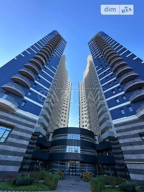 Sale of 4-room apartment 175 sq. m on Laboratornyi 7 • ID 34