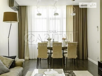 Sale of 3-room apartment 115 sq. m. on Andriy Verkhoglyada St. 20 •