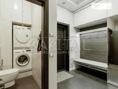 Sale of 3-room apartment 115 sq. m. on Andriy Verkhoglyada St. 20 •