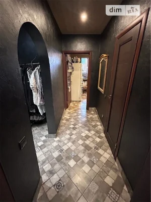 Sale of 1-room apartment 40.2 sq. m. on Chavdar Yelyzavety St. 34 •