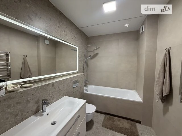 Sale of 2-room apartment 84 sq. m. on 8B Borysa Hmyri St., apt. 124
