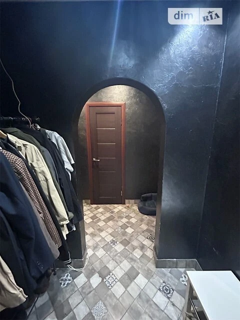Sale of 1-room apartment 40.2 sq. m. on Chavdar Yelyzavety St. 34 •