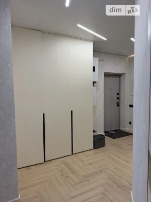 Sale of 2-room apartment 84 sq. m. on 8B Borysa Hmyri St., apt. 124