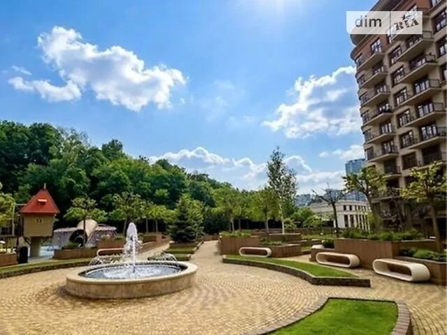 Sale of 2-room apartment 126.1 sq. m. on Mykhaylo Boychuk St. 19A •