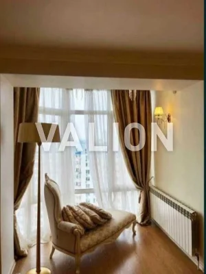Without %. Selling a two-level apartment 192m2, Zdanovska Street 52/