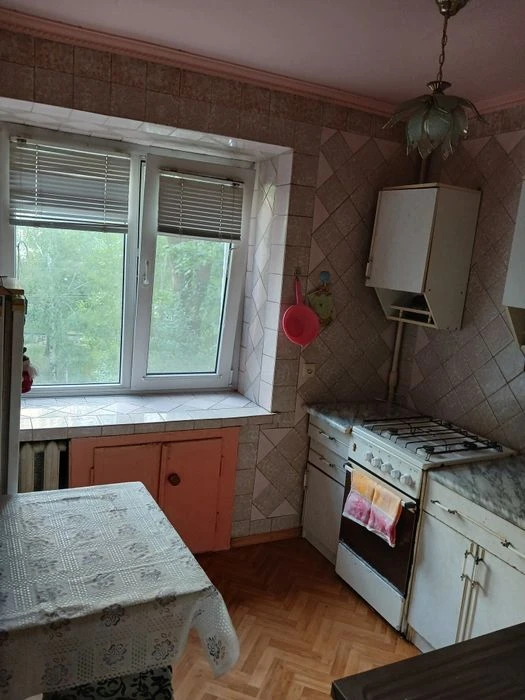 For sale, owner, 1-room apartment near Kholodnaya Gora metro station.