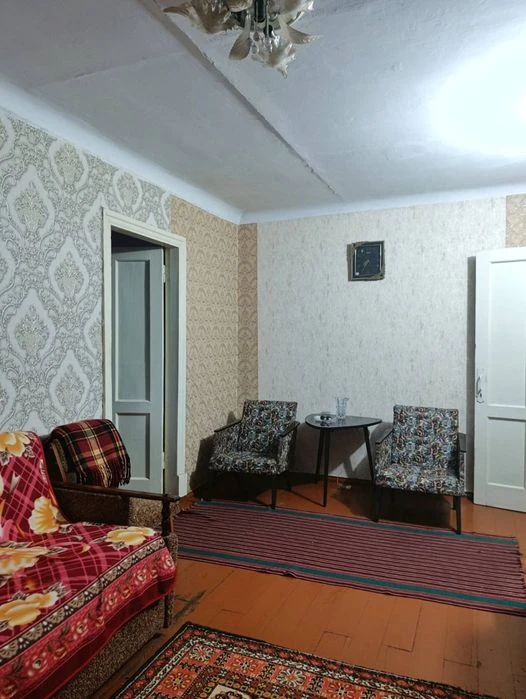 Продаж 2-к кв по вул Республіканській за 13499$