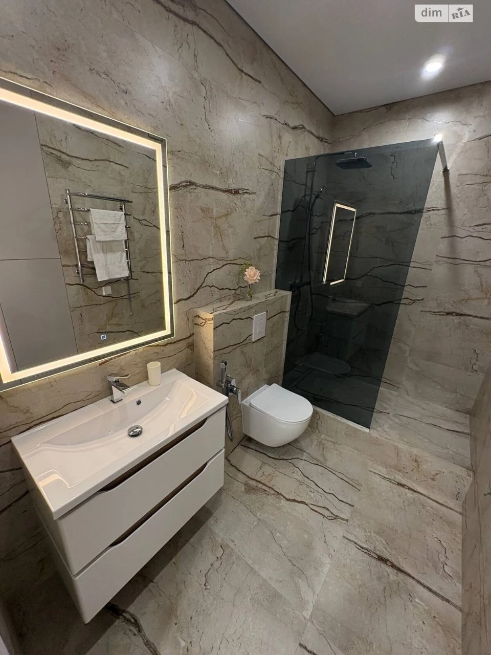 Long-Term Rental Apartment Near Mlyn
