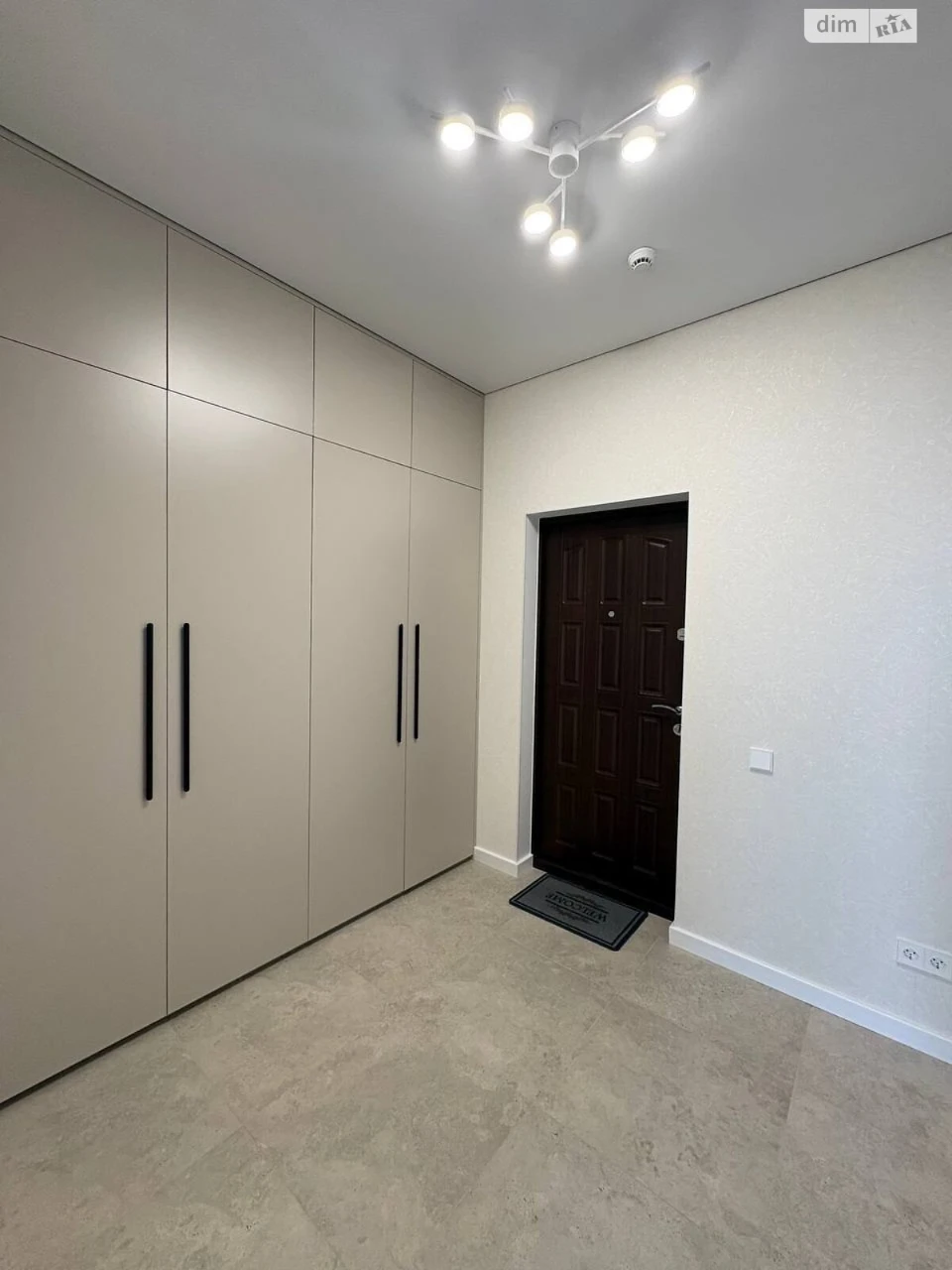 Long-Term Rental Apartment Near Mlyn
