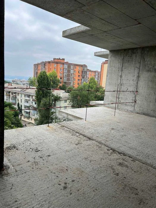 Продажа квартиры ЖК Космос 41 м2