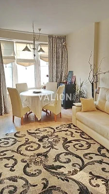 For sale 2-room apartment with renovation in the residential complex Pivdenna Brama, Dn St.