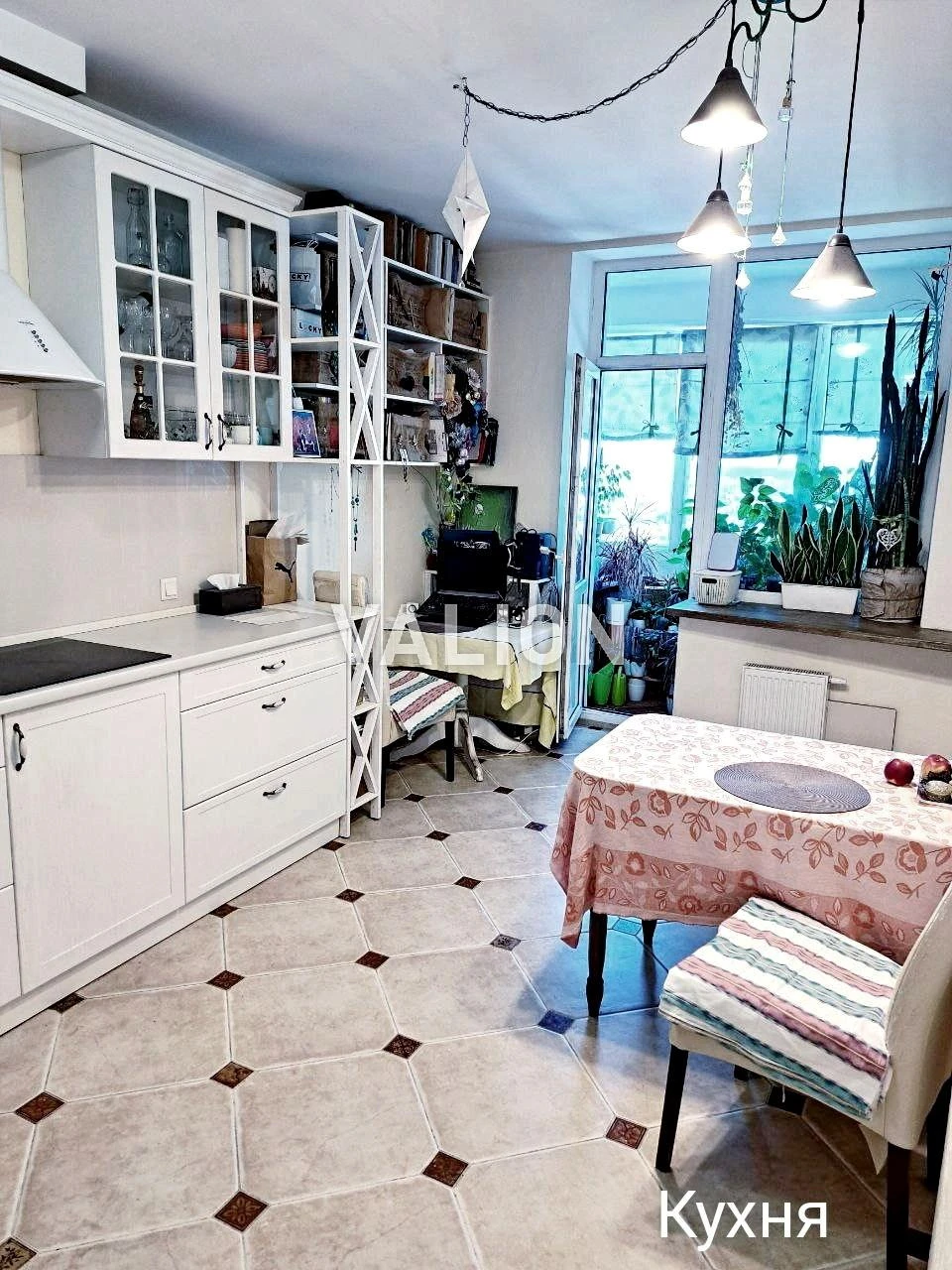 For sale 2-room apartment with renovation in the residential complex Pivdenna Brama, Dn St.