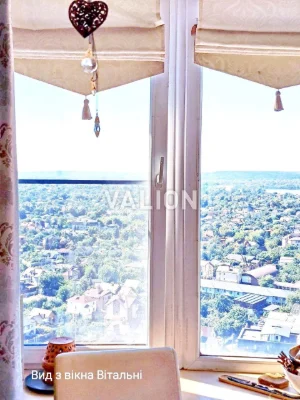 For sale 2-room apartment with renovation in the residential complex Pivdenna Brama, Dn St.
