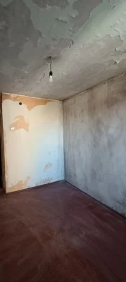 Продам 2 к. кв. На Бугаевской от хозяина.