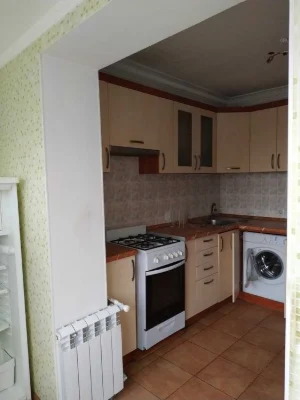 Two-room apartment on Lisovye. Chernihivska metro station. Kyiv, Bratislava