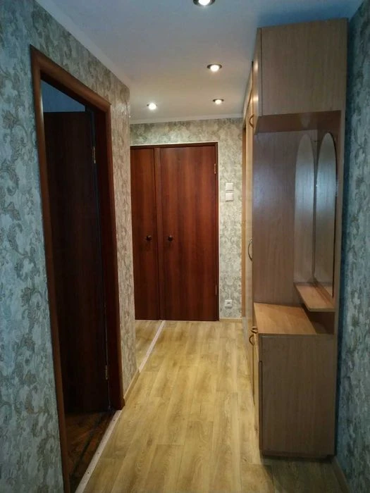 Two-room apartment on Lisovye. Chernihivska metro station. Kyiv, Bratislava