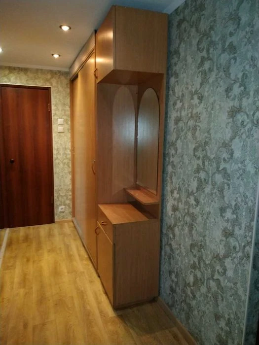 Two-room apartment on Lisovye. Chernihivska metro station. Kyiv, Bratislava