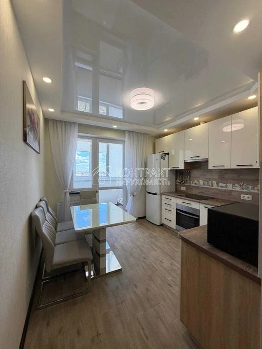 2-room apartment in new building Dragomanova residential complex Saltivskyi