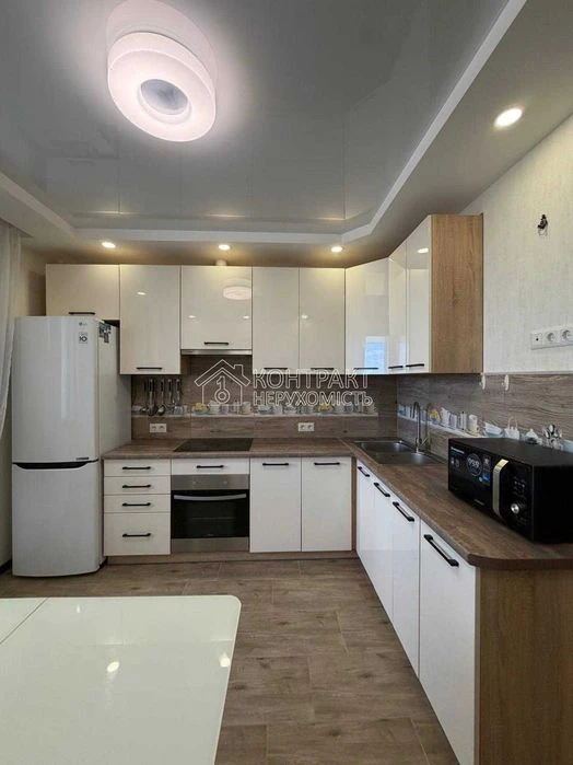 2-room apartment in new building Dragomanova residential complex Saltivskyi