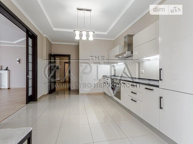 Sale of 4-room apartment 182 sq. m on Lesi Ukrainky Blvd. 7B • ID 3