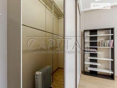 Sale of 4-room apartment 182 sq. m on Lesi Ukrainky Blvd. 7B • ID 3