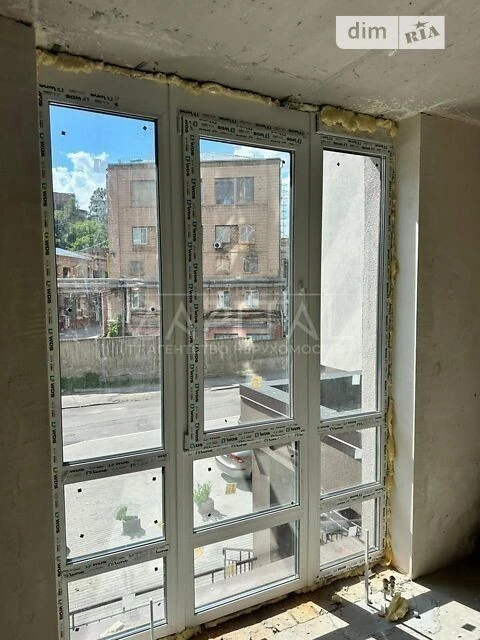 For sale 2-room apartment 71 sq. m. on Hlybochytska Street 14 • ID 3468