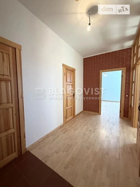 Продаж 2к квартири 64.3 кв. м на вул. Кирило-Мефодіївська 2