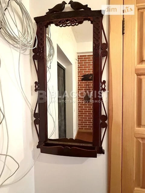 Продаж 2к квартири 64.3 кв. м на вул. Кирило-Мефодіївська 2