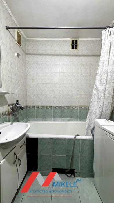 No commission for sale 2-room apartment 51.8m2 Kharkiv highway 55