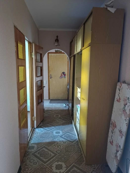 3-room apartment for sale in Khortytskyi district on Ruban Street