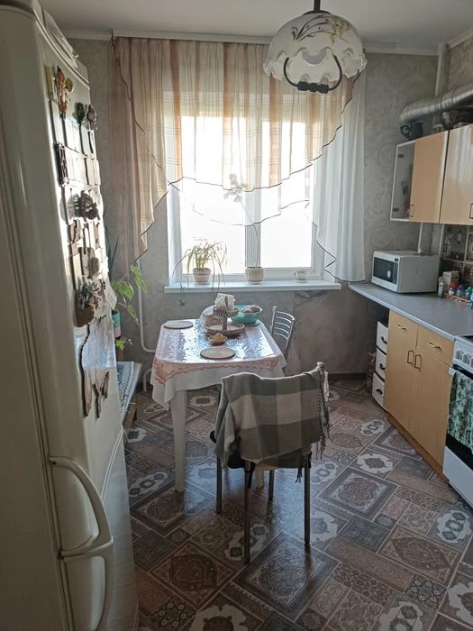 3-room apartment for sale in Khortytskyi district on Ruban Street