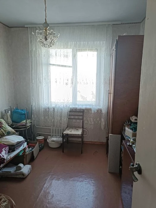 3-room apartment for sale in Khortytskyi district on Ruban Street