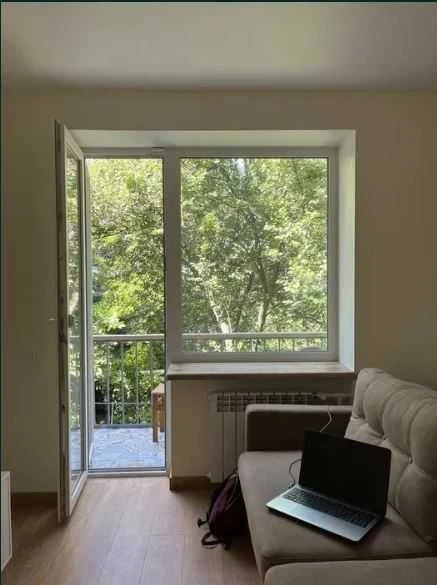 2-room apartment with renovation in the center.