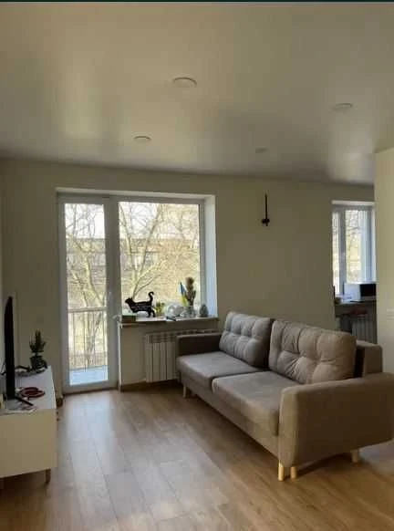 2-room apartment with renovation in the center.