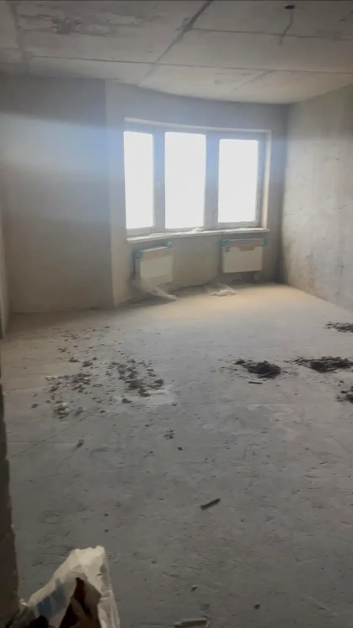 Apartment for sale 2-room. 95.8 m² 10/26 floor.