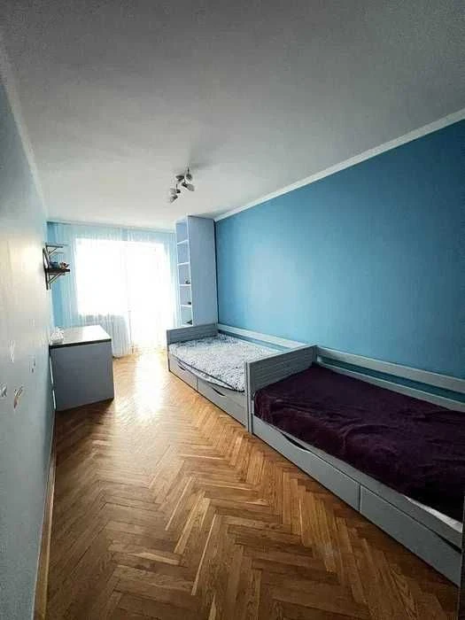 Срочно‼️ Продам 3 комнатную квартиру‼️ Гімназійна набережна