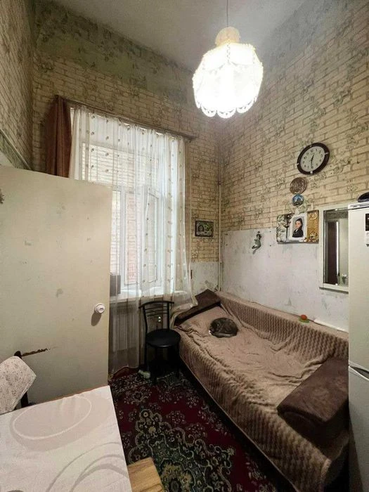 продам коммунальную квартиру, центр, 2 комнаты