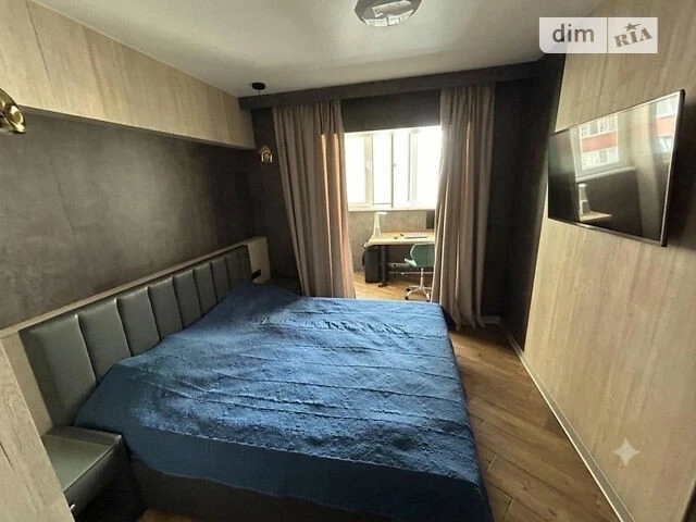 For sale 2-room apartment 73.1 sq. m. on Urlivska Street 30 • ID 3457