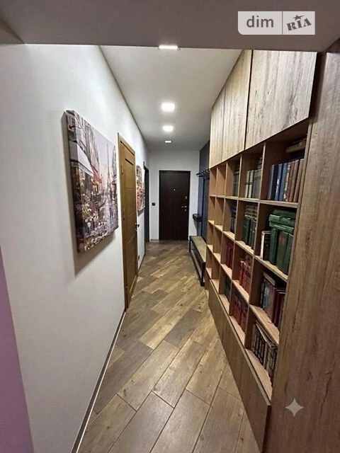 For sale 2-room apartment 73.1 sq. m. on Urlivska Street 30 • ID 3457