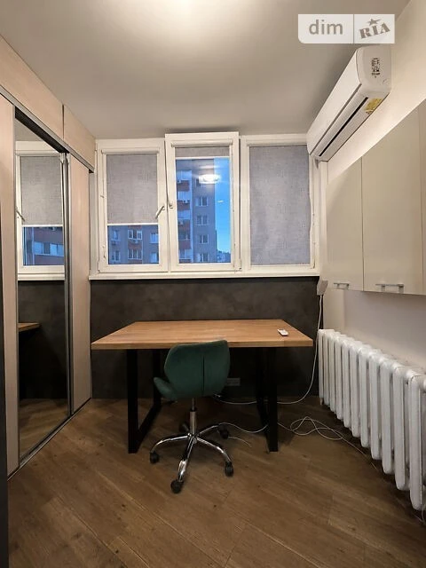 For sale 2-room apartment 73.1 sq. m. on Urlivska Street 30 • ID 3457