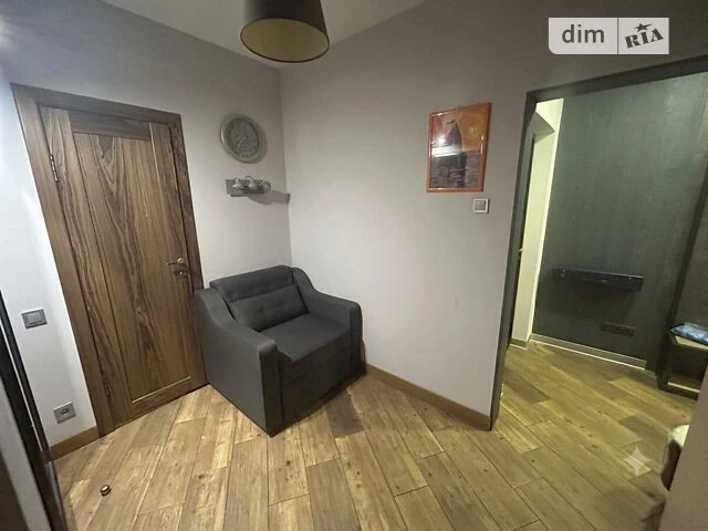 For sale 2-room apartment 73.1 sq. m. on Urlivska Street 30 • ID 3457