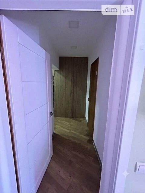 For sale 2-room apartment 73.1 sq. m. on Urlivska Street 30 • ID 3457